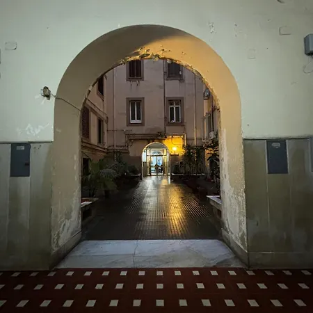 Binario 那不勒斯