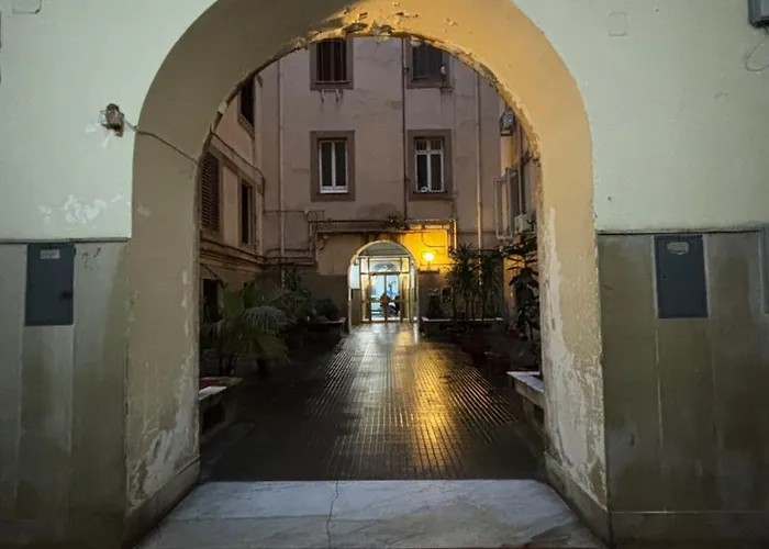 Binario 那不勒斯