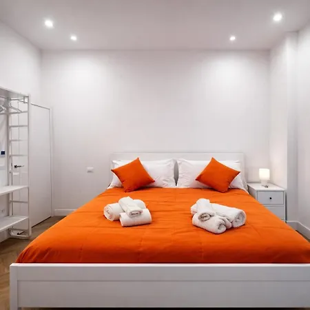 בית הארחה Binario נאפולי